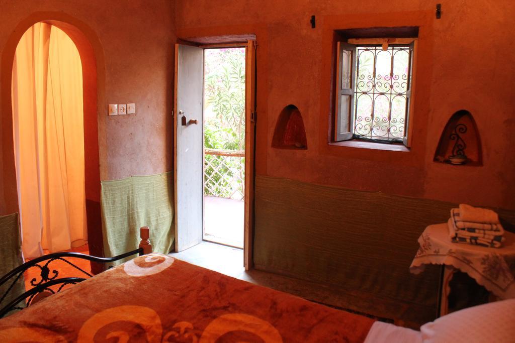 Riad Dar Zaouia 扎古拉 外观 照片