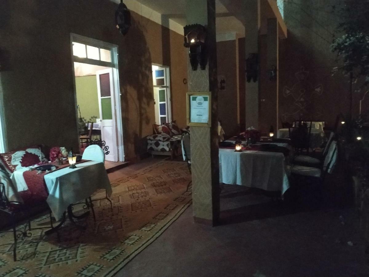 Riad Dar Zaouia 扎古拉 外观 照片